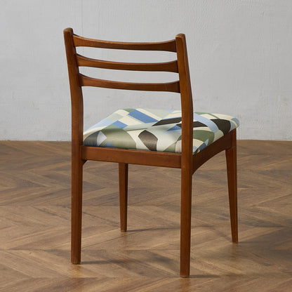 ヴィンテージ ダイニングチェア / 座面張替え済み (LUUM)