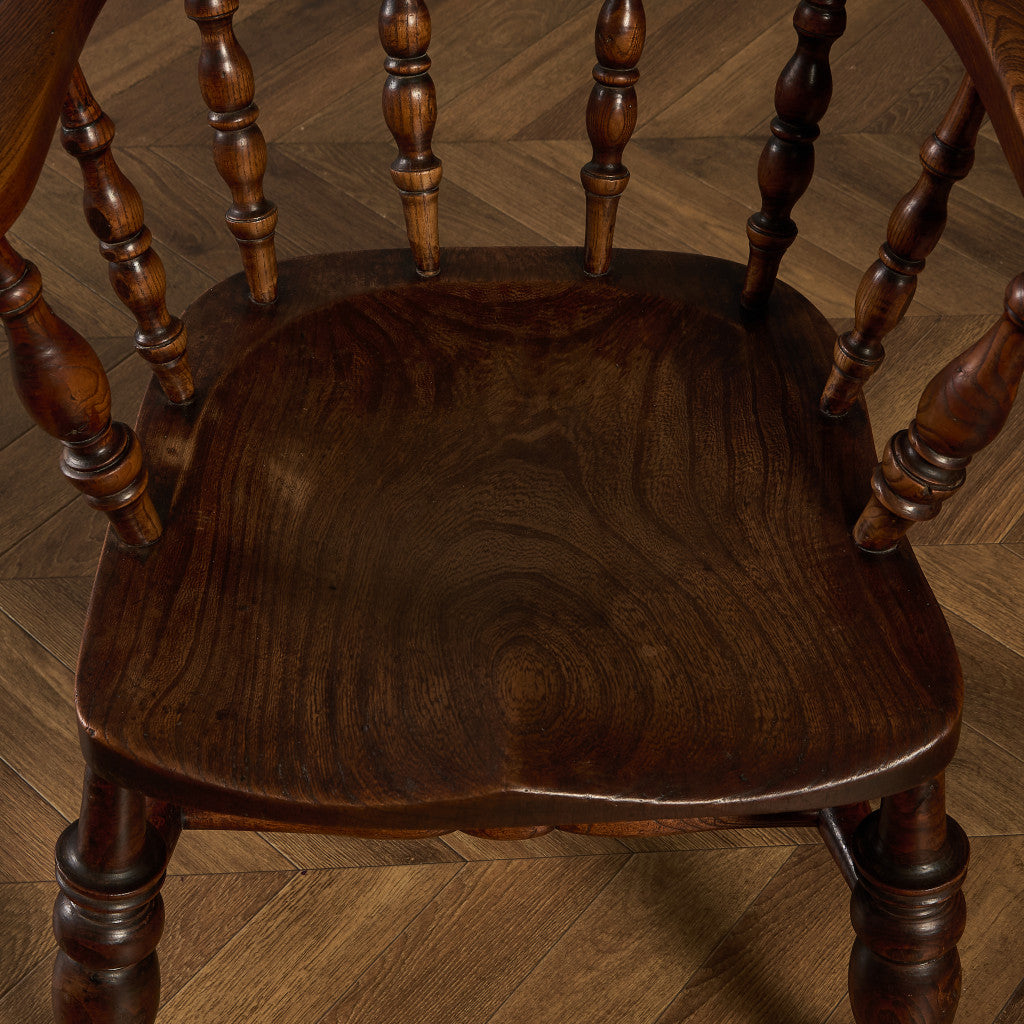 英国 クラシック スモーカーズボウ ウィンザーチェア