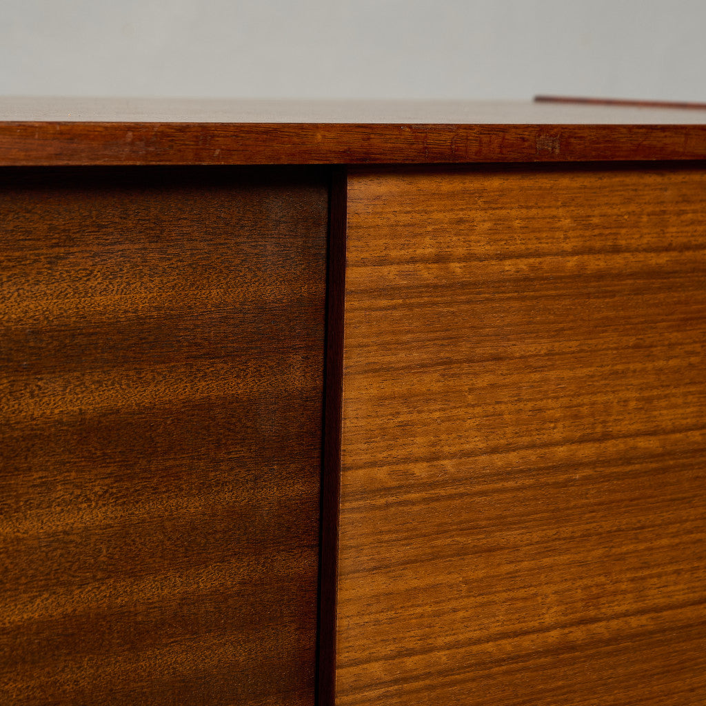 Tola&black ヴィンテージ サイドボード