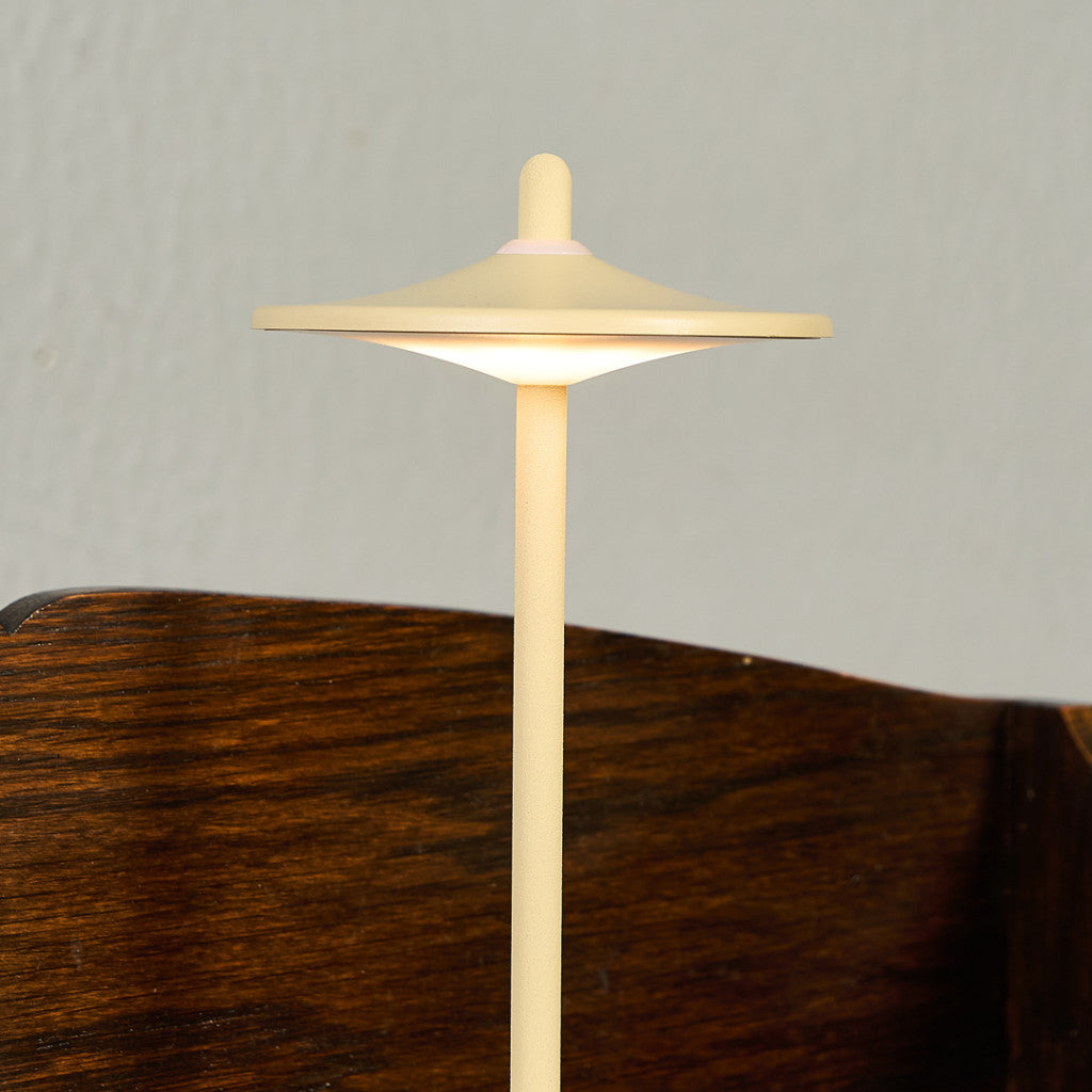 Pala ポータブルランプ / sand beige