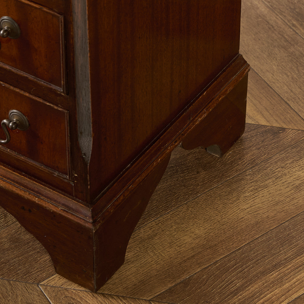 英国 クラシック 4段 サイドチェスト