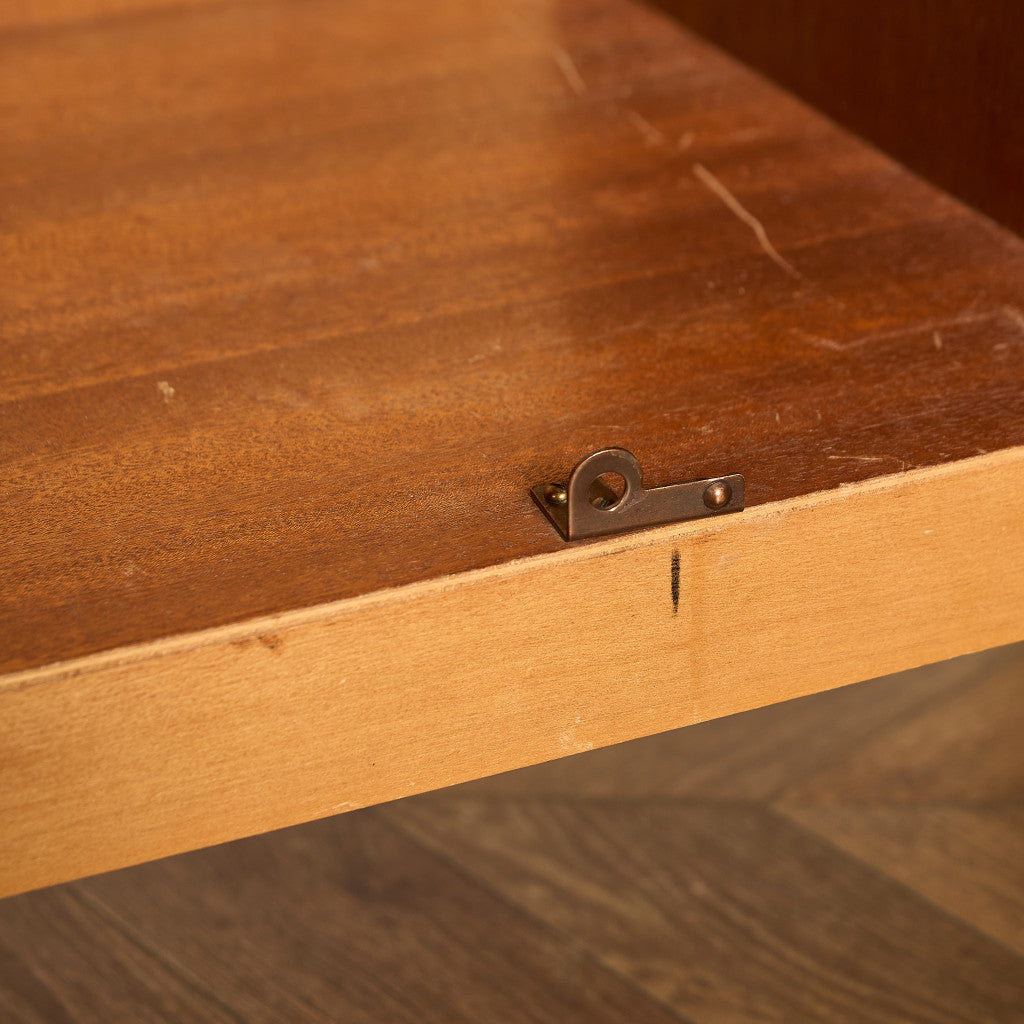 ヴィンテージ ワードローブ