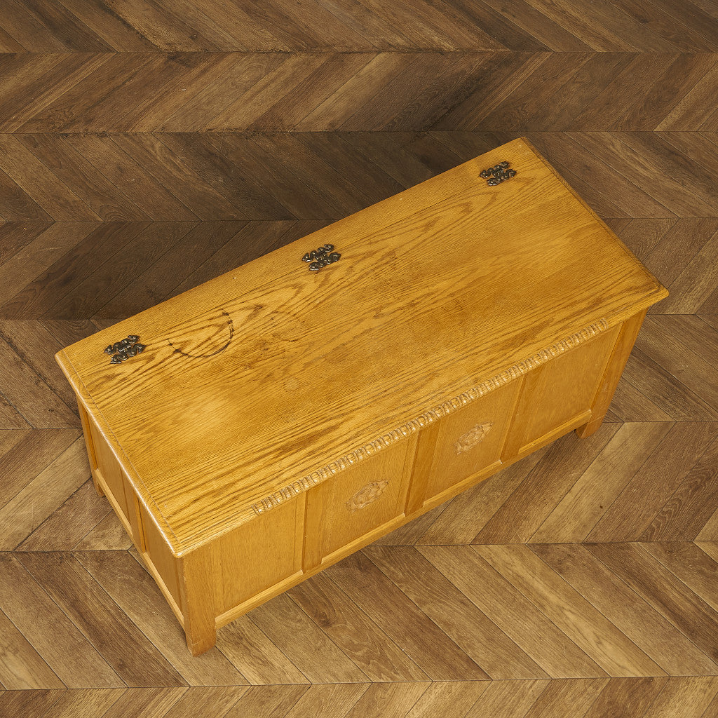 英国クラシック オーク材 ブランケットボックス