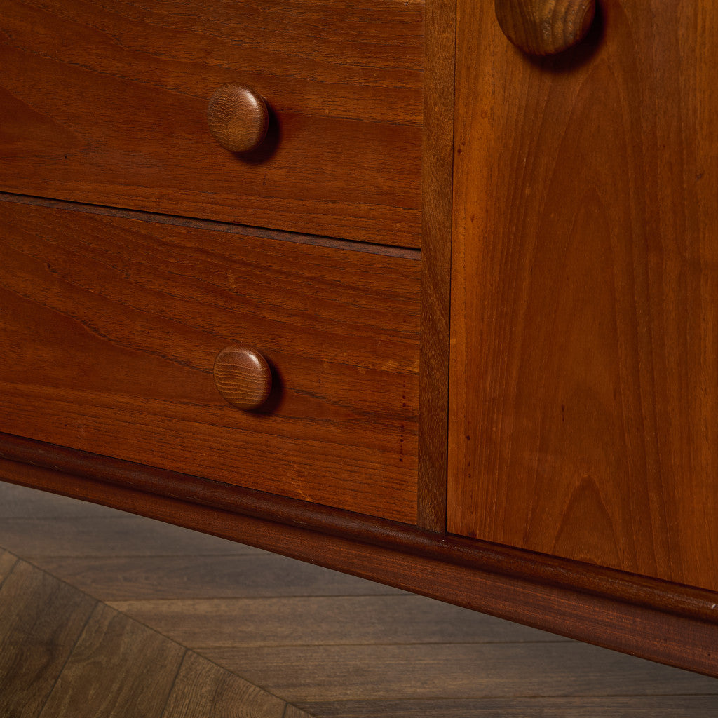 Volany ヴィンテージ サイドボード