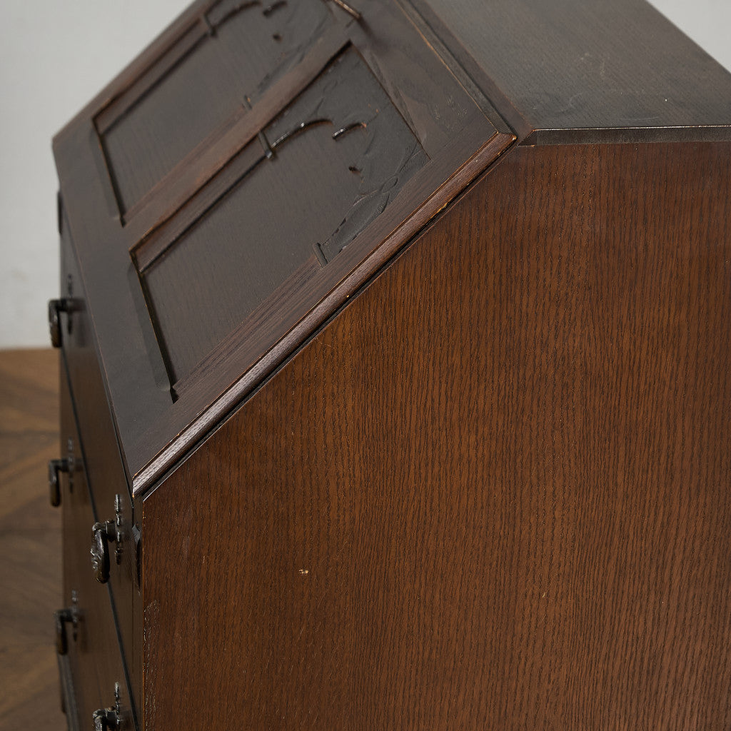 Stanley Wood of Olney ライティング ビューロー