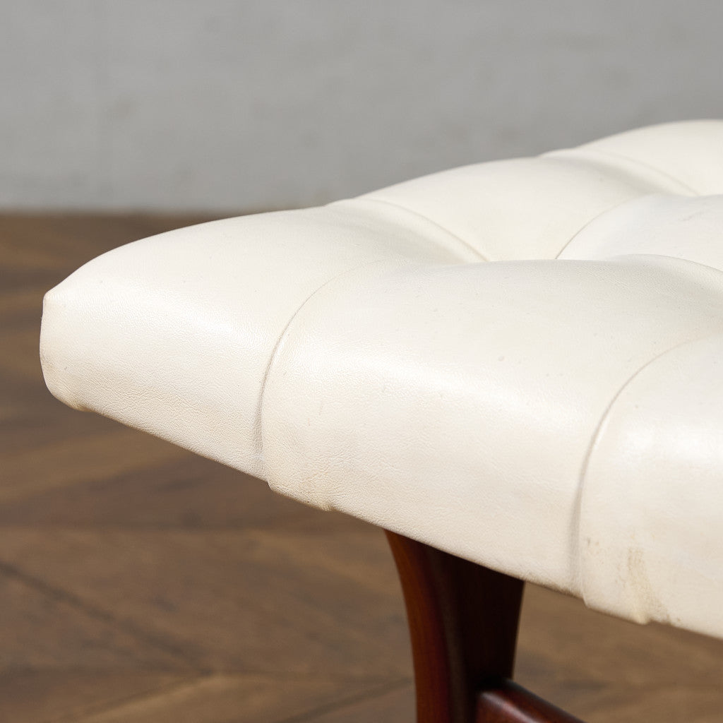 Fresco ホエールレッグ ドレッシングスツール (6820)