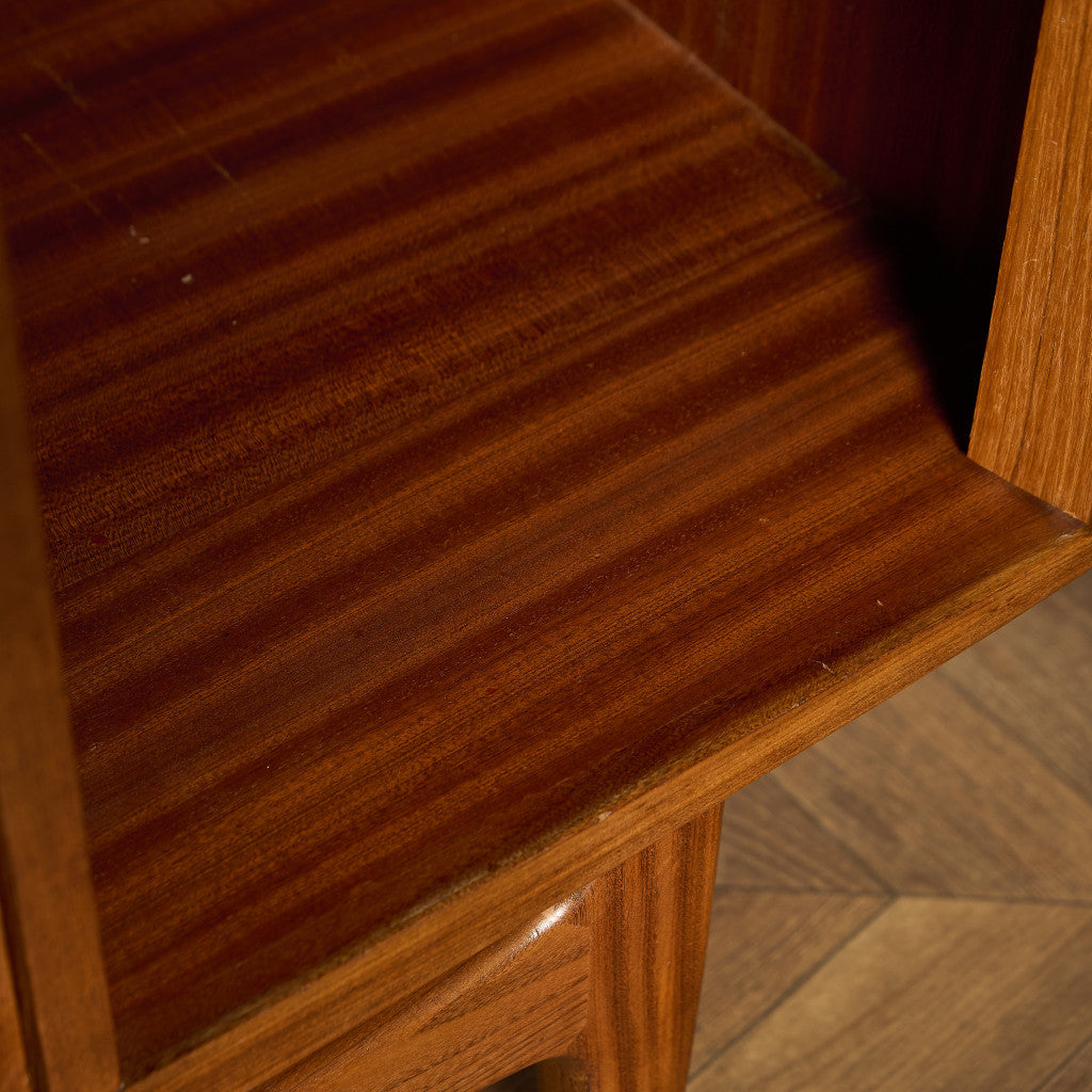 Fresco ヴィンテージ 脚付き サイドボード (4072)