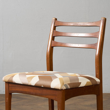 ヴィンテージ ダイニングチェア / 座面張替え済み (LUUM)