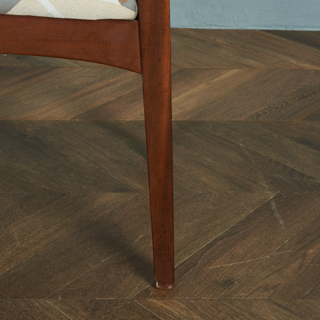 ヴィンテージ ダイニングチェア / 座面張替え済み (LUUM)