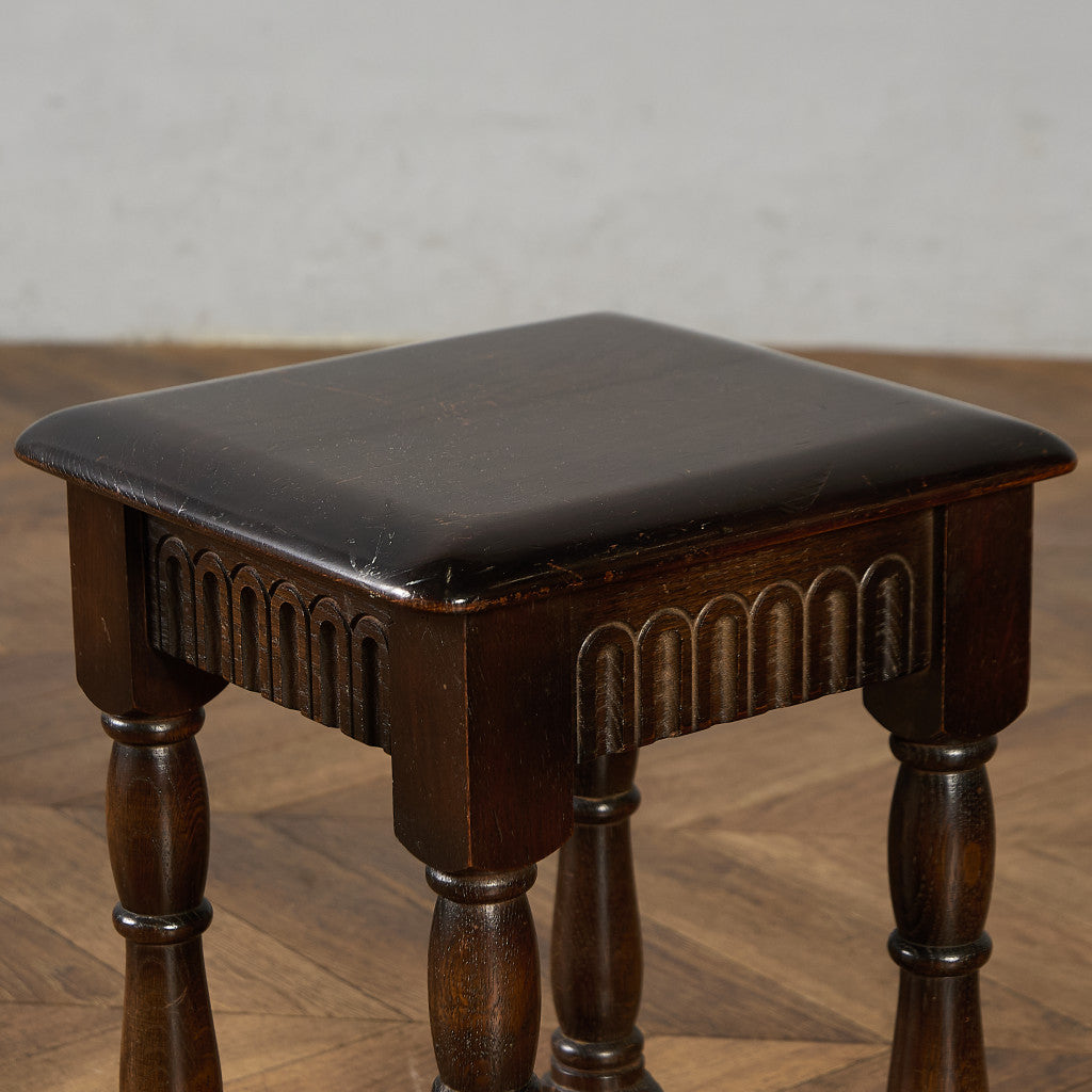 Priory オーク材 ネストテーブル