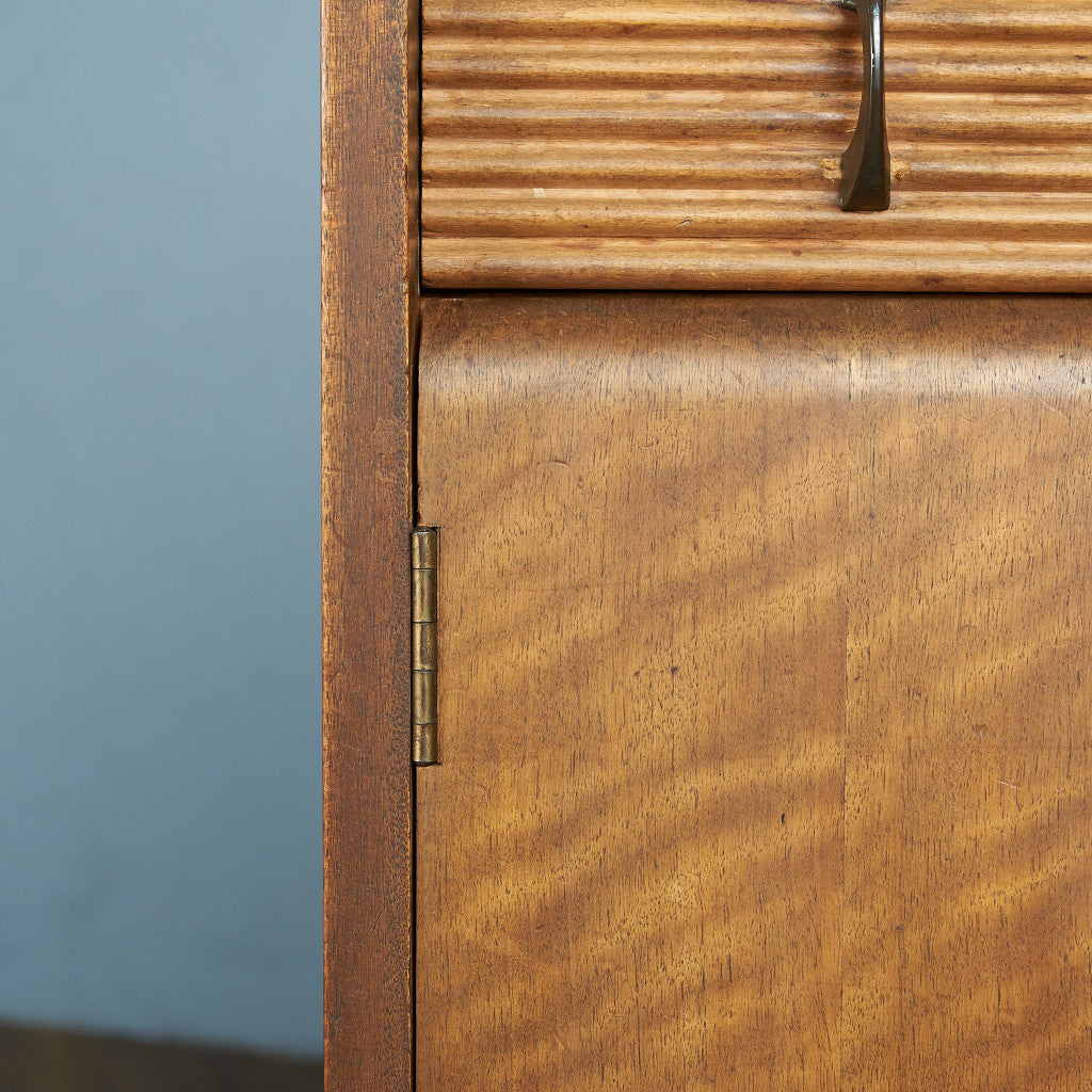 ヴィンテージ ハイサイドボード