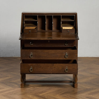 Stanley Wood of Olney ライティング ビューロー