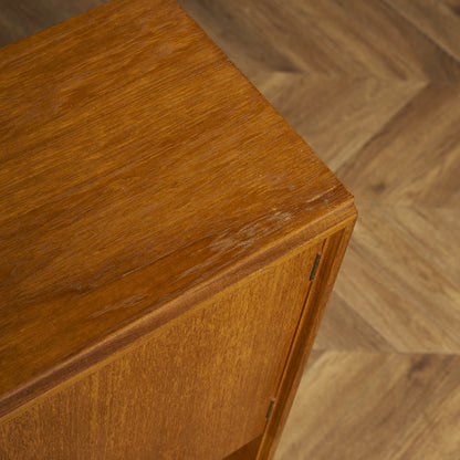 Form FIVE ヴィンテージ ブックケース (カスタム アイアン ヘアピンレッグ)