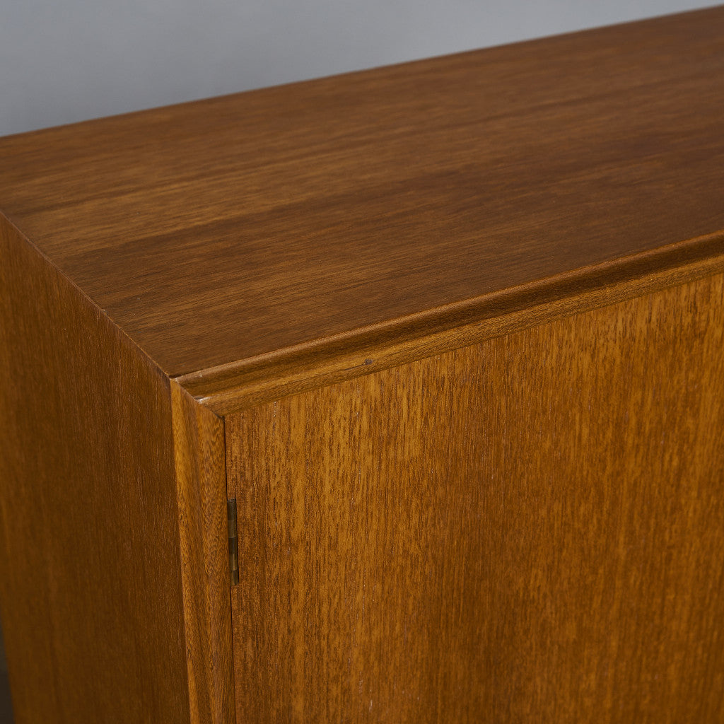 Form FIVE ヴィンテージ ブックケース (カスタム アイアン ヘアピンレッグ)