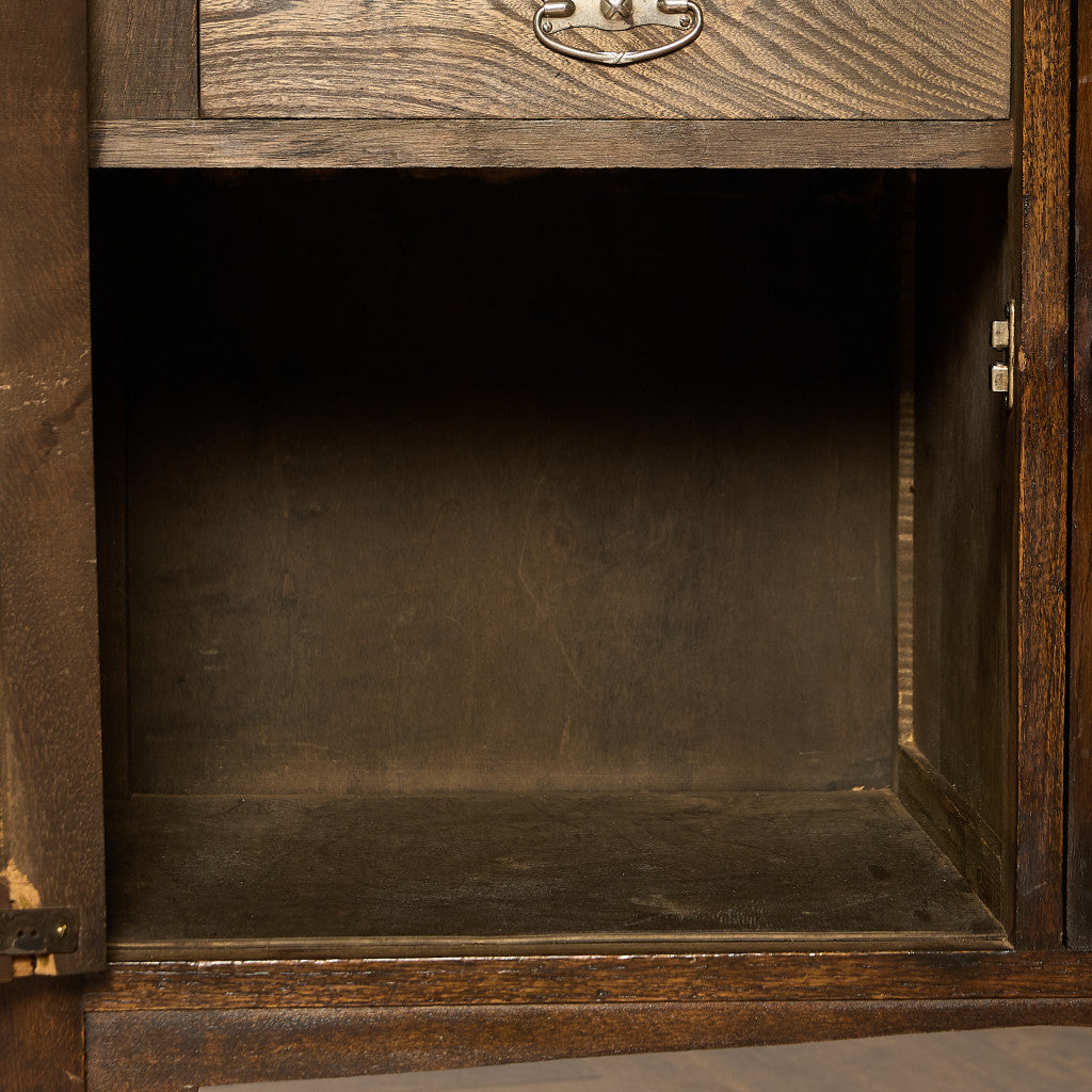 英国 クラシック キャビネット