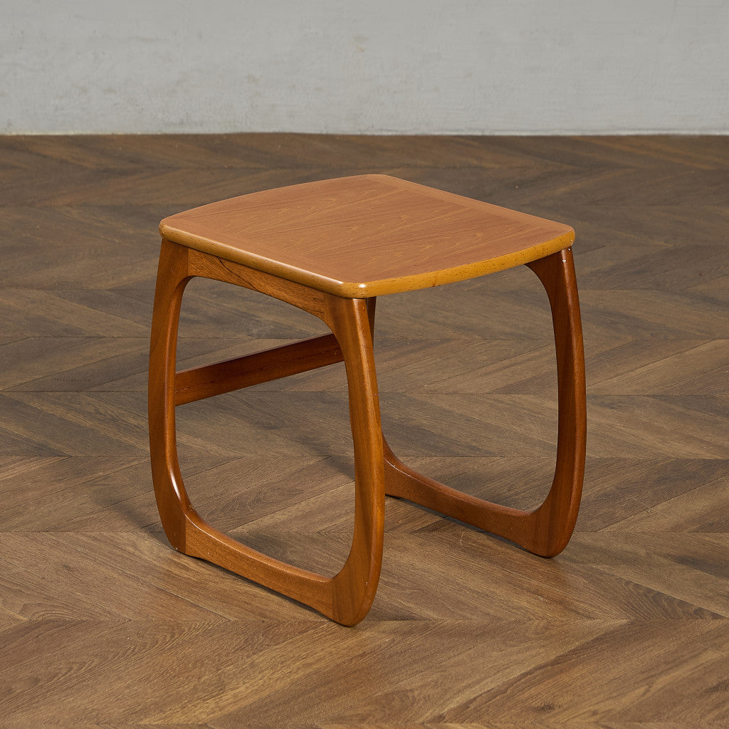 Burlington ネストテーブル