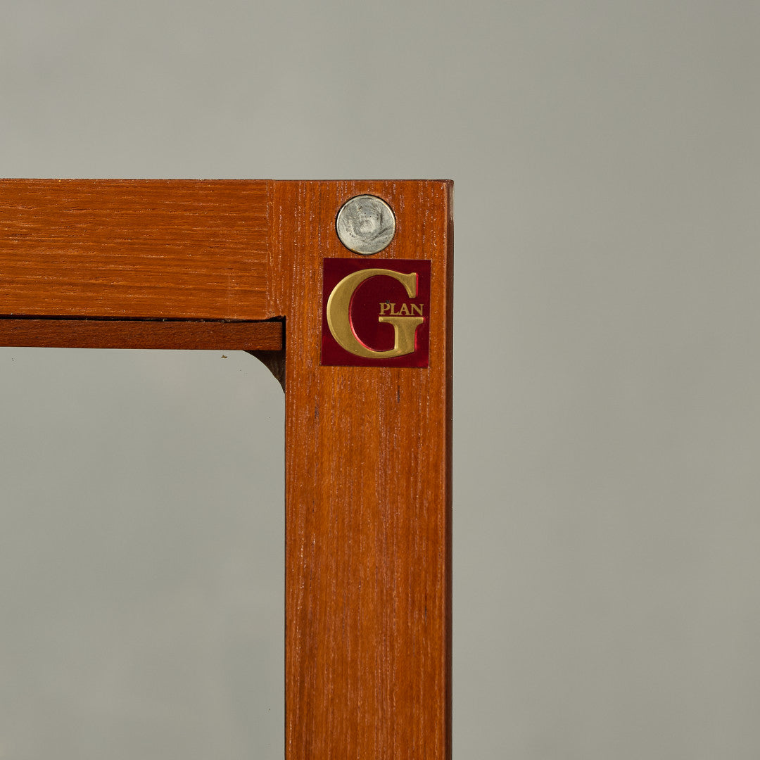 Fresco ガラス ブックケース カスタム アイアン ヘアピンレッグ