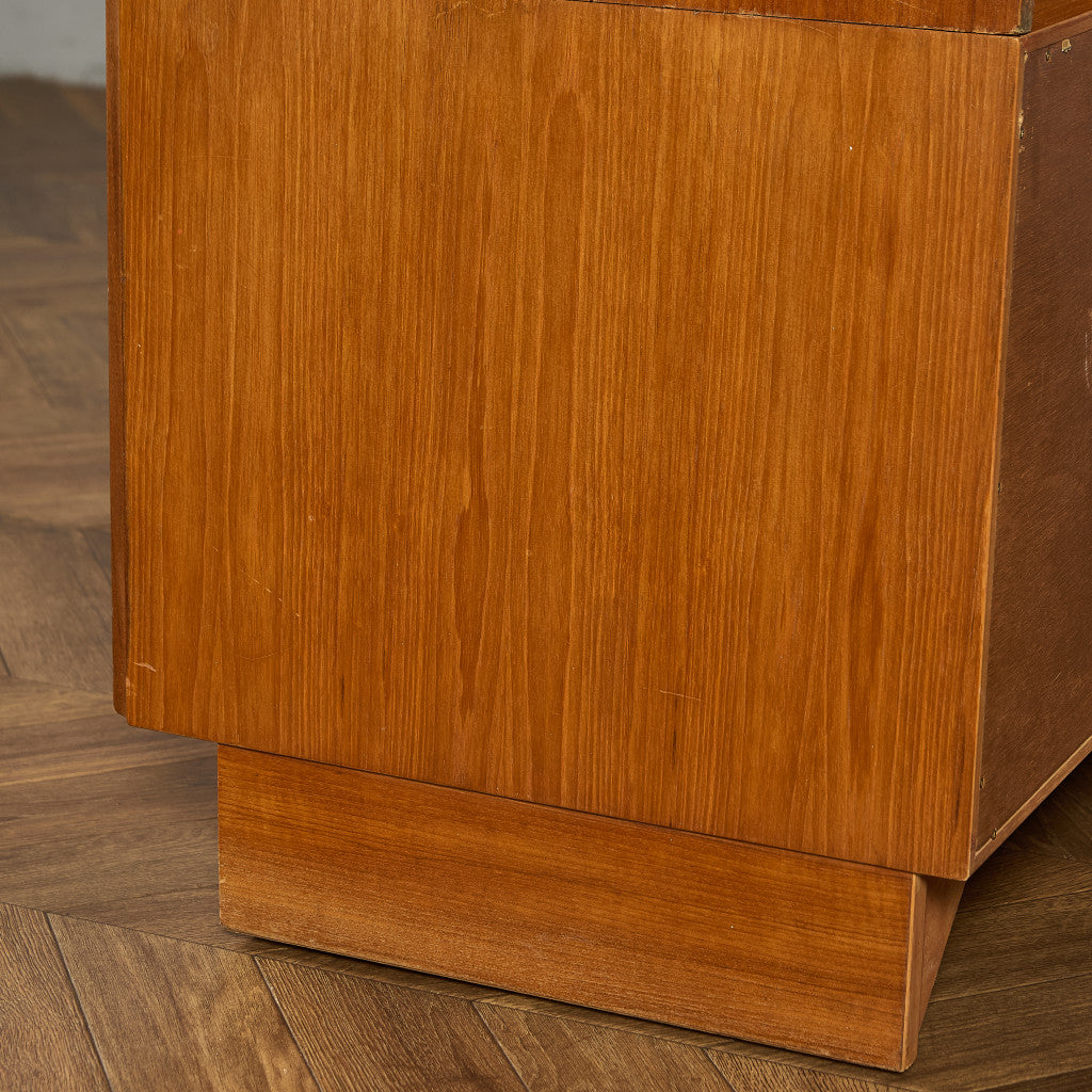 Form FIVE 2列型 ウォールユニット