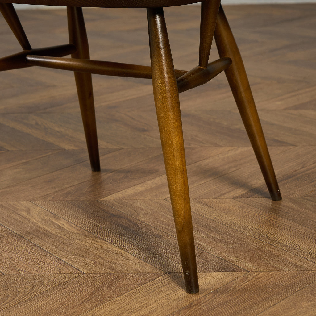 ヴィンテージ クエーカー アームチェア ラウンドゴールドラベル