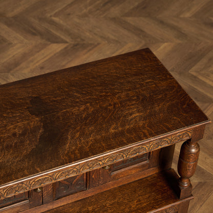 英国 クラシック コートカップボード