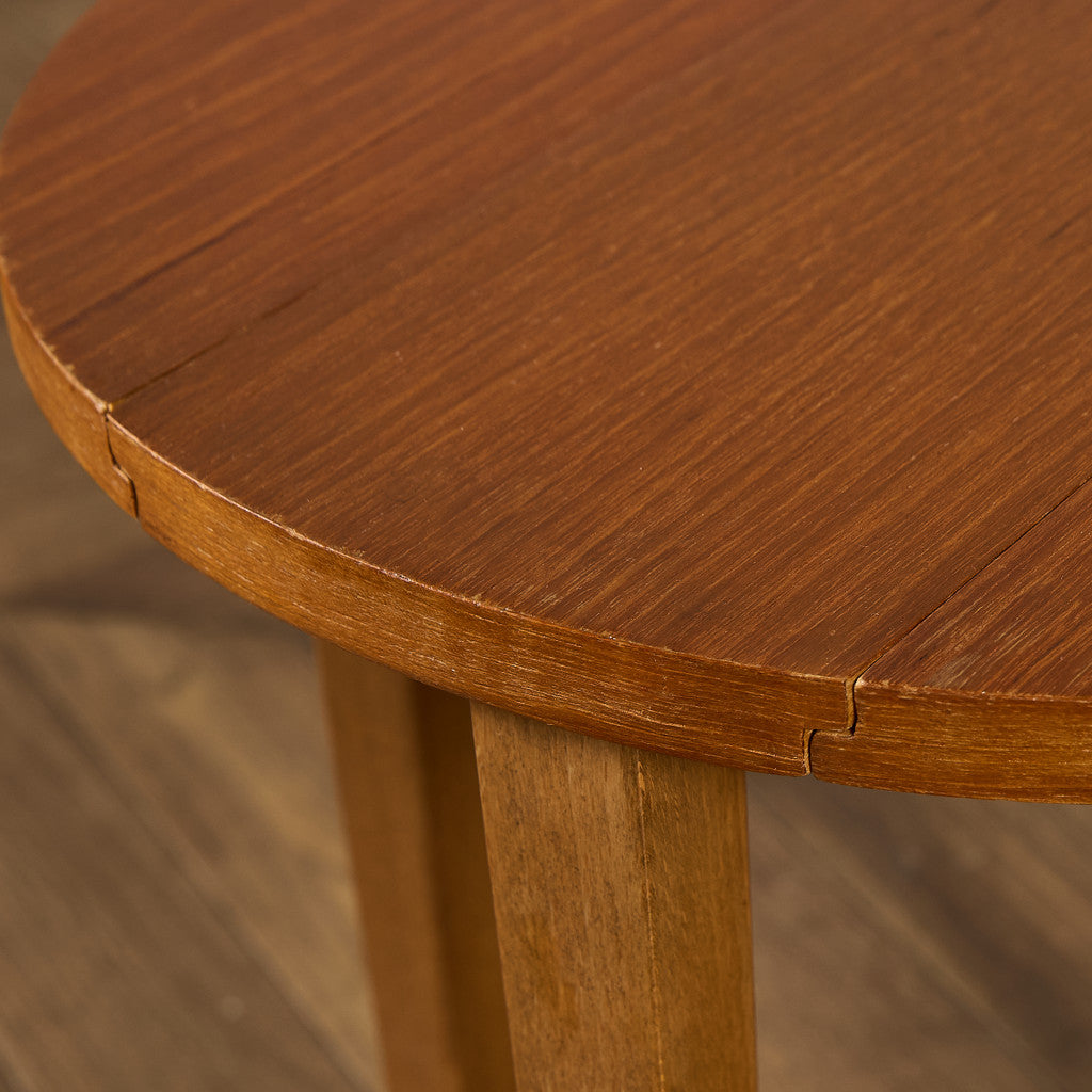 Novy Domov ヴィンテージ ネストテーブル