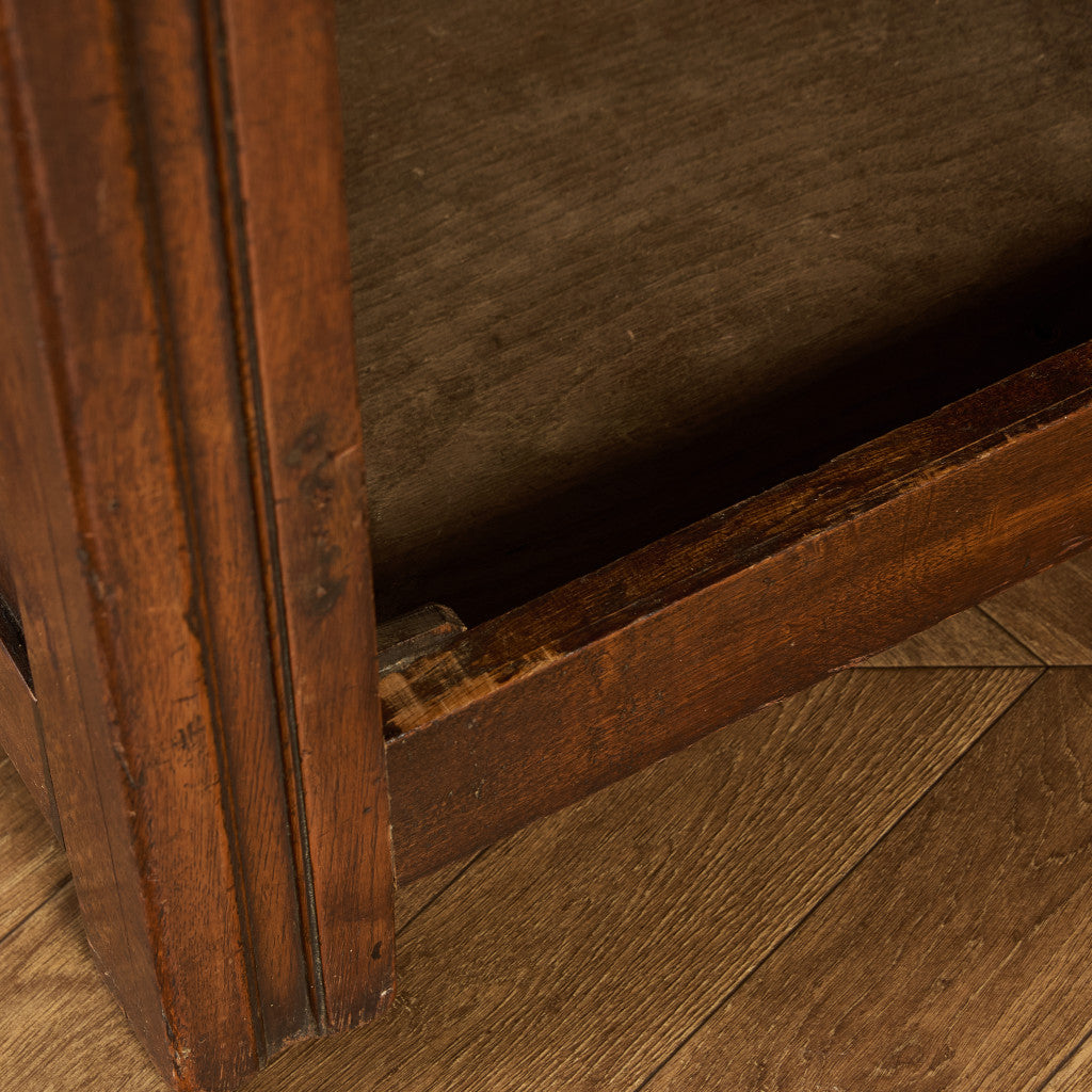 英国 クラシック ワードロープ