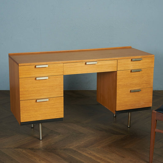 Stag Furniture Vintage Dressing Desk #83909