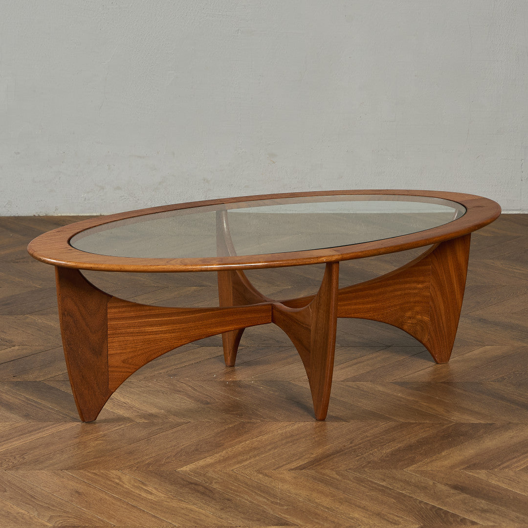 astro オーバルコーヒーテーブル