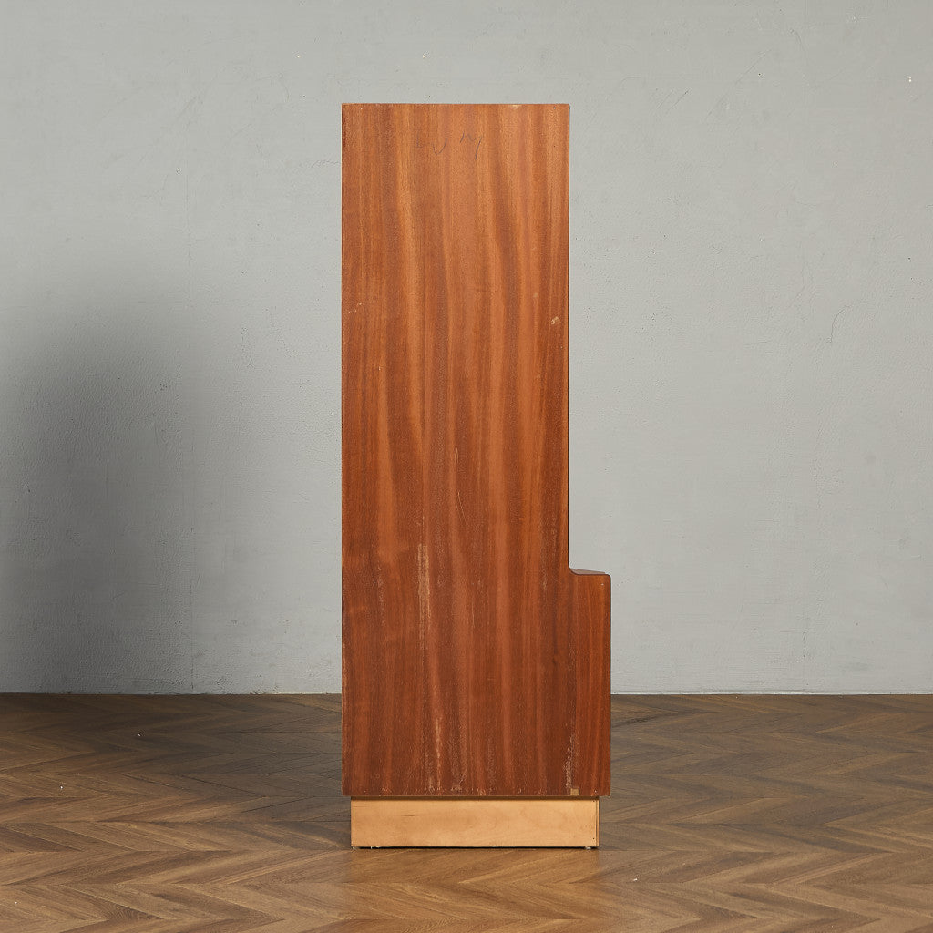 ターニッジ Turnidge ヴィンテージ コーナーキャビネット #91768