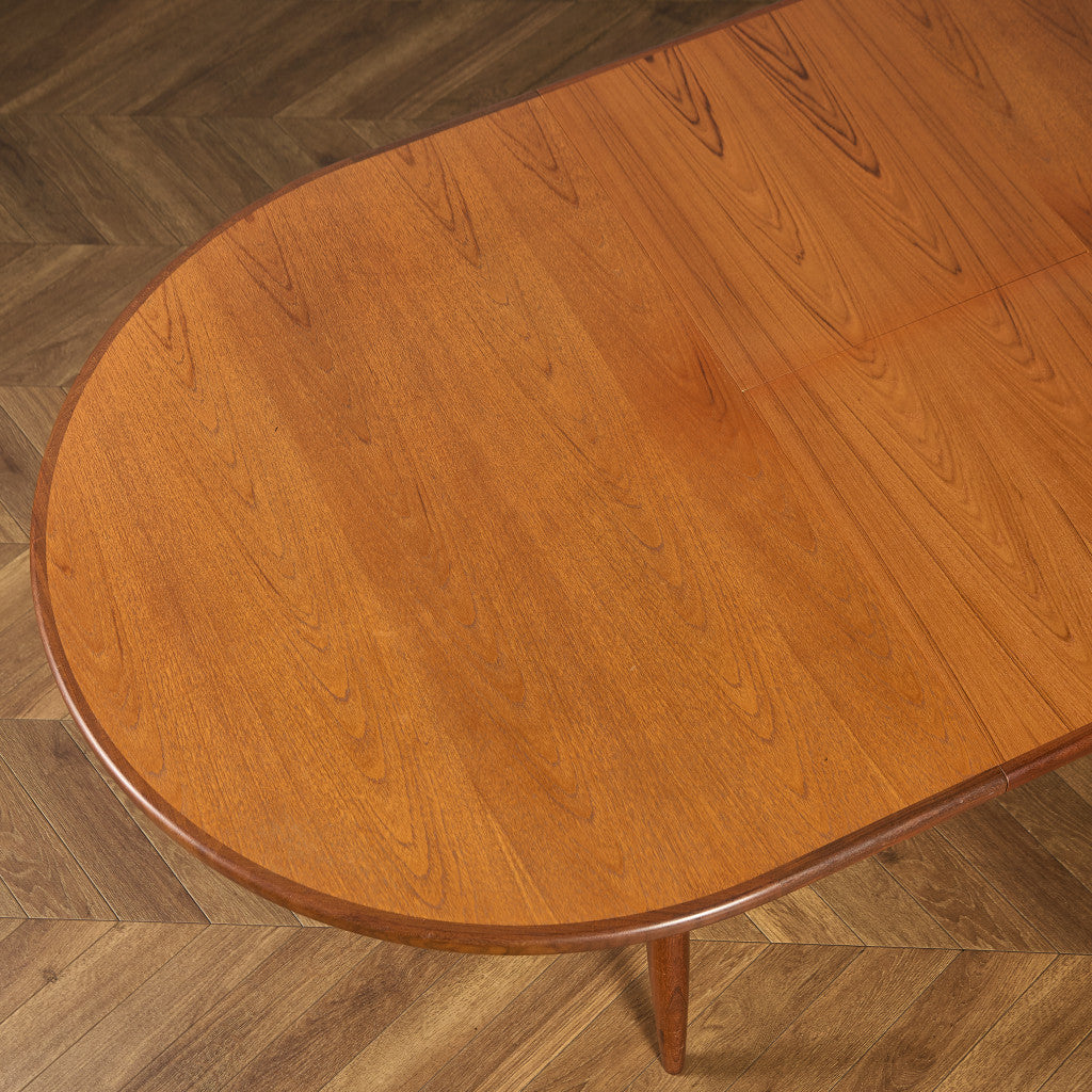 ヴィンテージ エクステンション オーバルダイニングテーブル