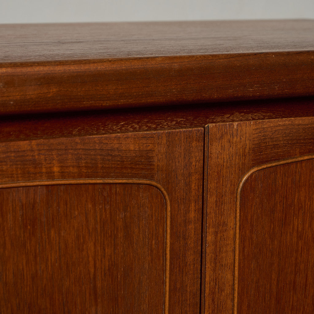 ヴィンテージ サイドボード