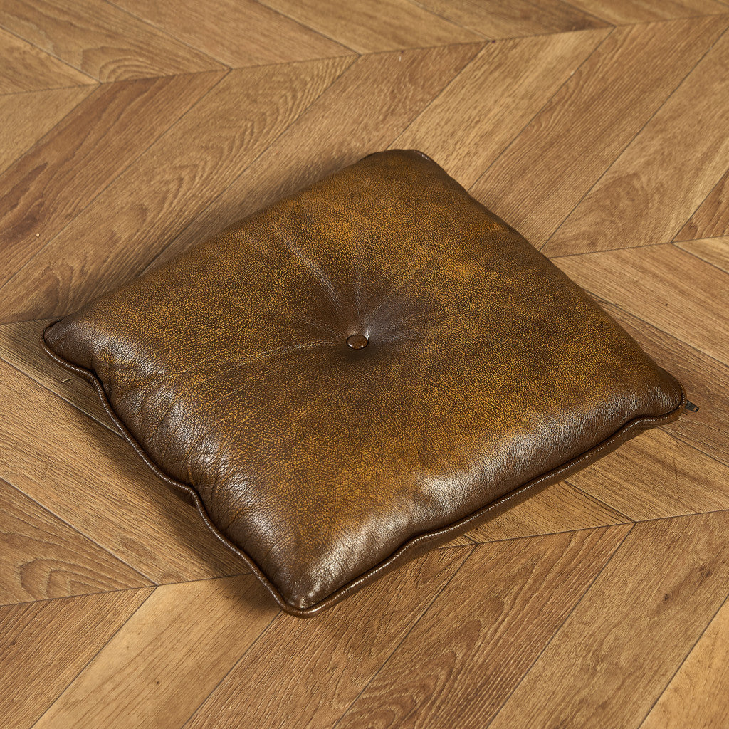 英国 クラシック チェスターフィールド ソファ