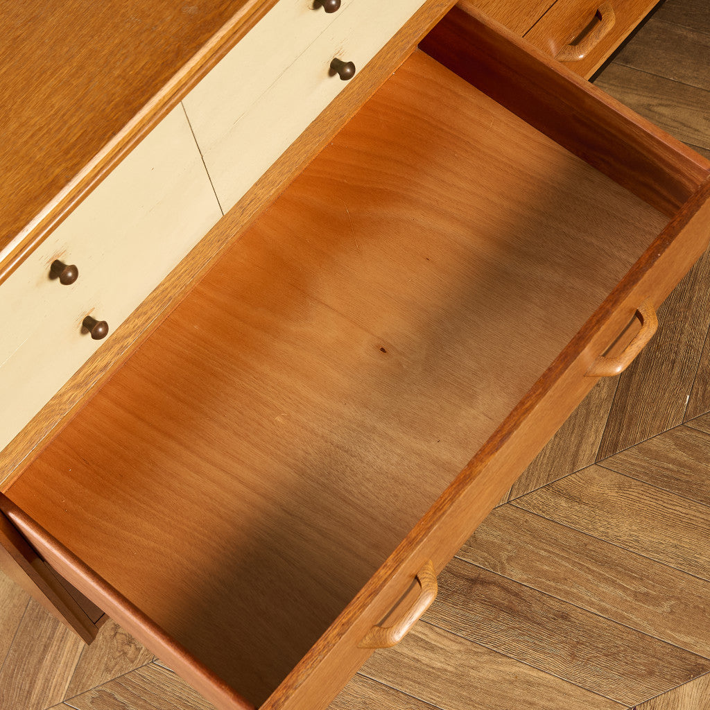 Chinese white ドロワー チェスト (B897)