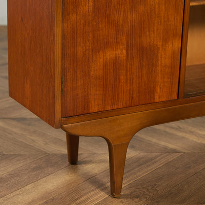 英国 ヴィンテージ ナロー ガラス ブックケース