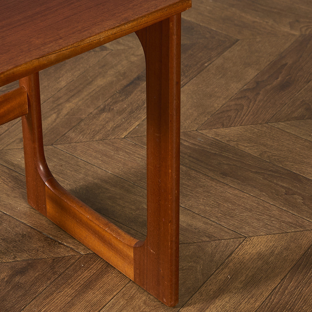 ヴィンテージ 拡張 天板付き ネストコーヒーテーブル