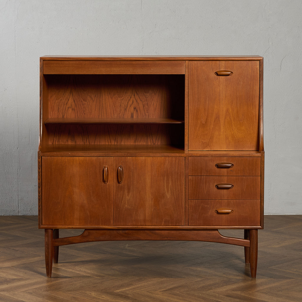 Brasilia ハイ サイドボード