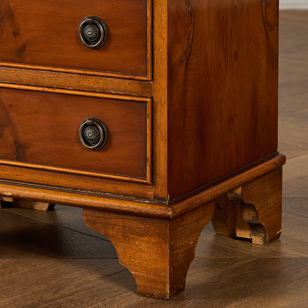 英国 クラシック サイドチェスト