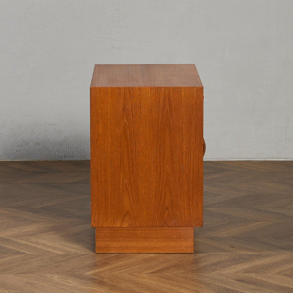 Sierra サイドキャビネット  (Base unit 3010)