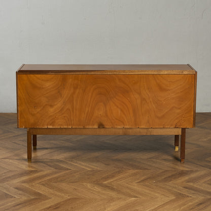 Brass-fitted Tola  ヴィンテージ サイドボード (4005)