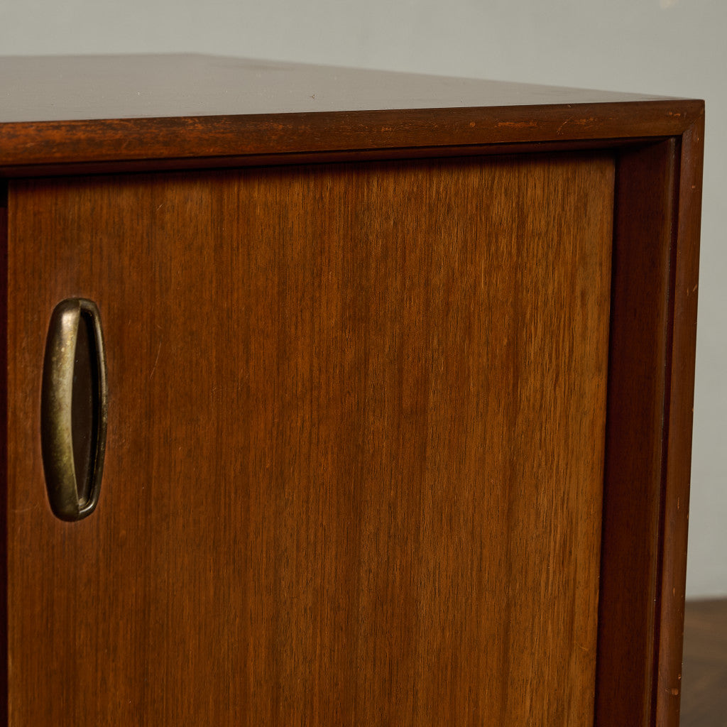 Brasilia クロームハンドル サイドボード