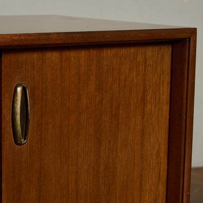 Brasilia クロームハンドル サイドボード