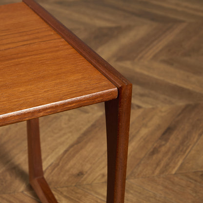 Quadrille ヴィンテージ ネストテーブル