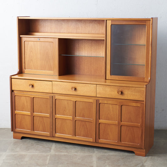 ヴィンテージ ハイサイドボード