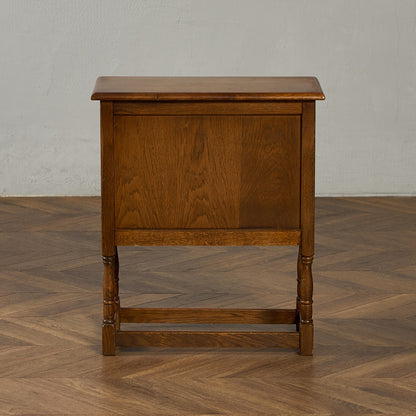 英国 クラシック サイドキャビネット サイドテーブル