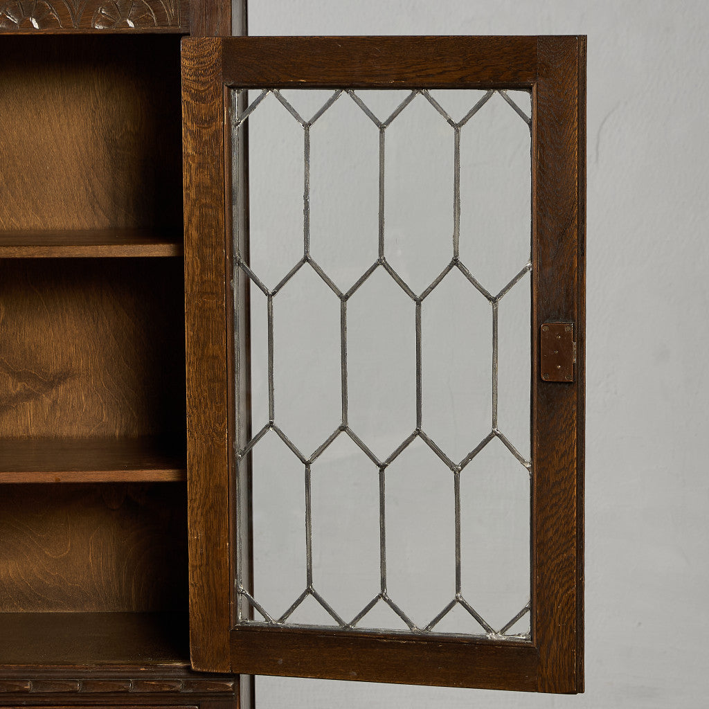 ガラス キャビネット