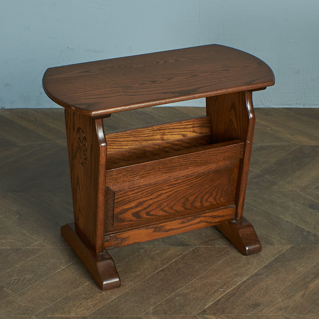 英国老舗家具 Jaycee Furniture アンティーク調 スツール 英国老舗家具 Jaycee Furniture アンティーク調 スツール - メルカリ