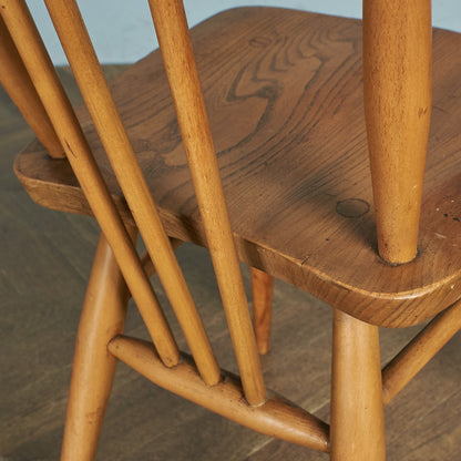 スティックバックチェア