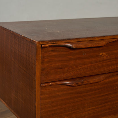 イギリス ヴィンテージ サイドボード