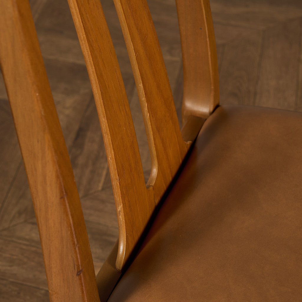 ダイニングチェア