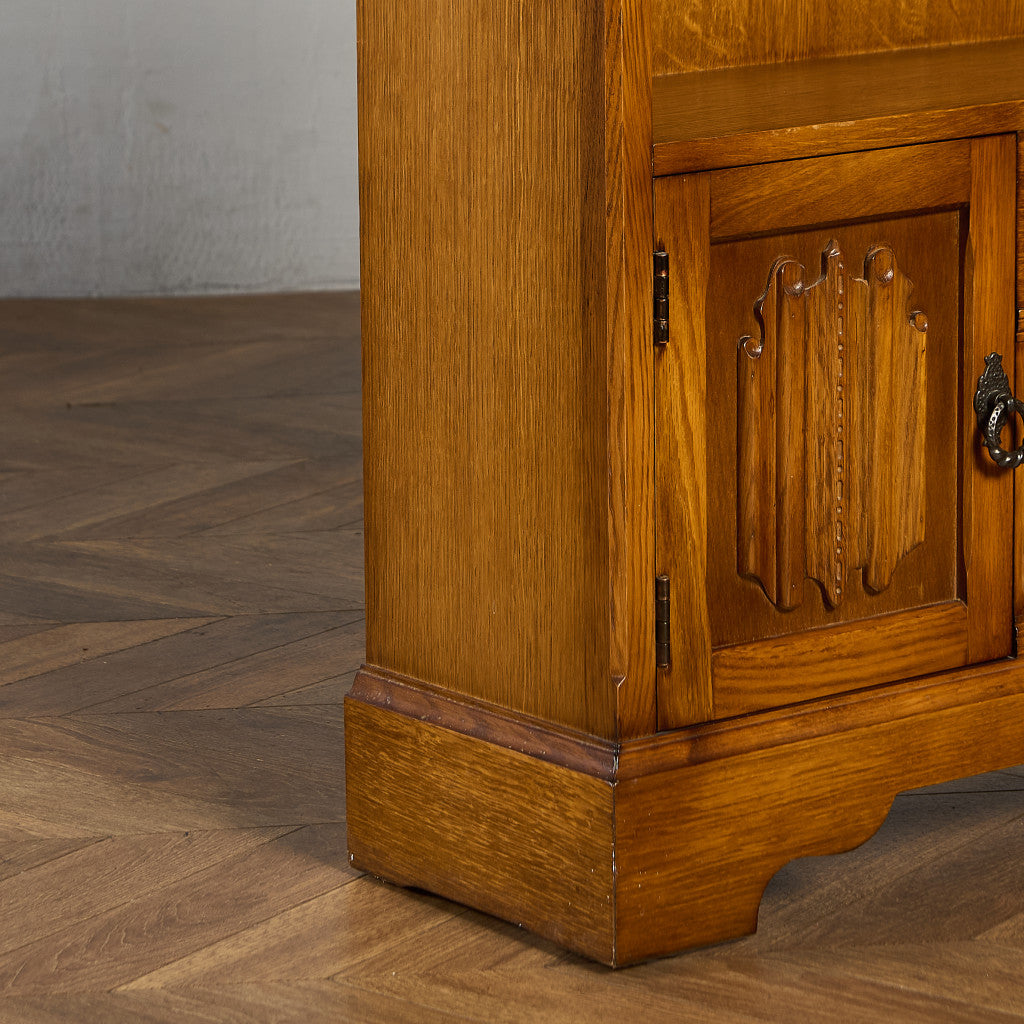 英国 クラシック オーク材 キャビネット